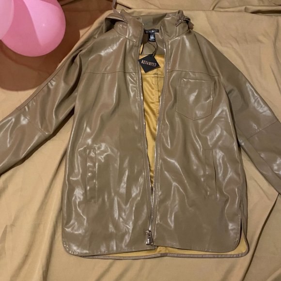 Women's Jackets, Hoodies, and Cardigans (med,large,xl) - Picture 3 of 10